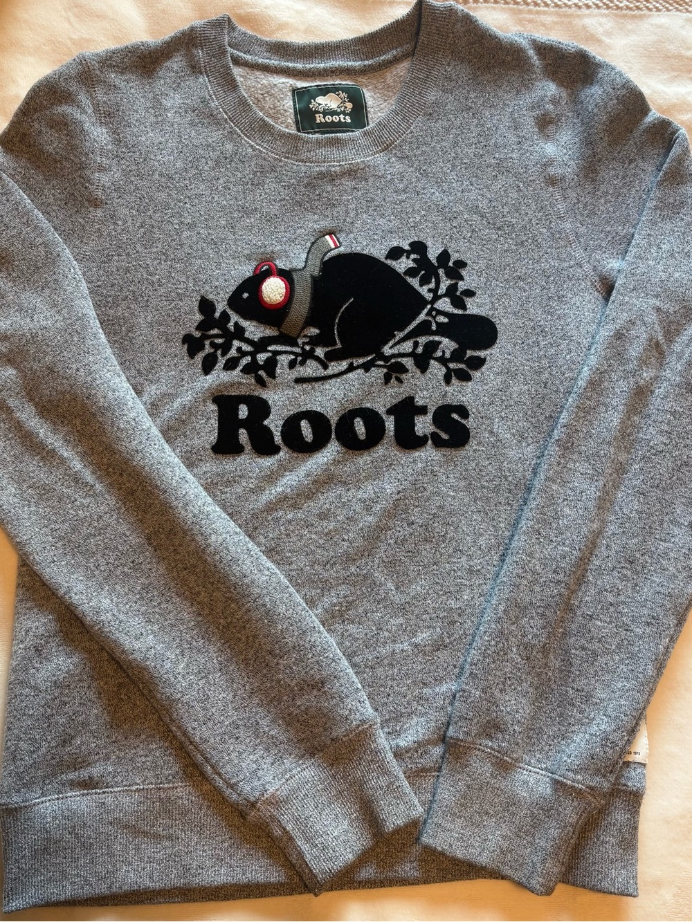 Women’s roots winter beaver set - Picture 2 of 5